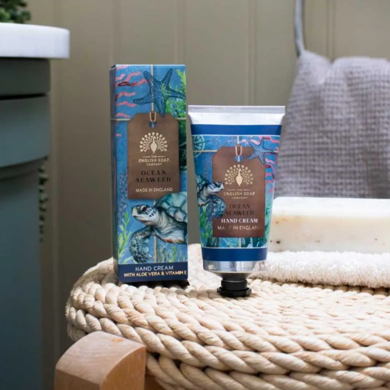 English Soap Company Anniversary Ocean Seaweed Hand Cream- Soaps & Lotions