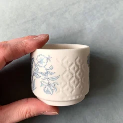 Alex Allday Azalea Ceramic Small Footed Tea Light Holder- Tea|Home Fragrance