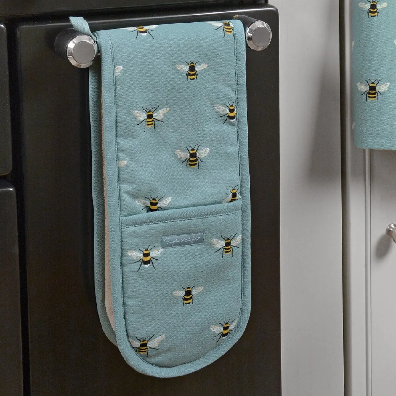 Sophie Allport Bees Teal Double Oven Glove- Tea