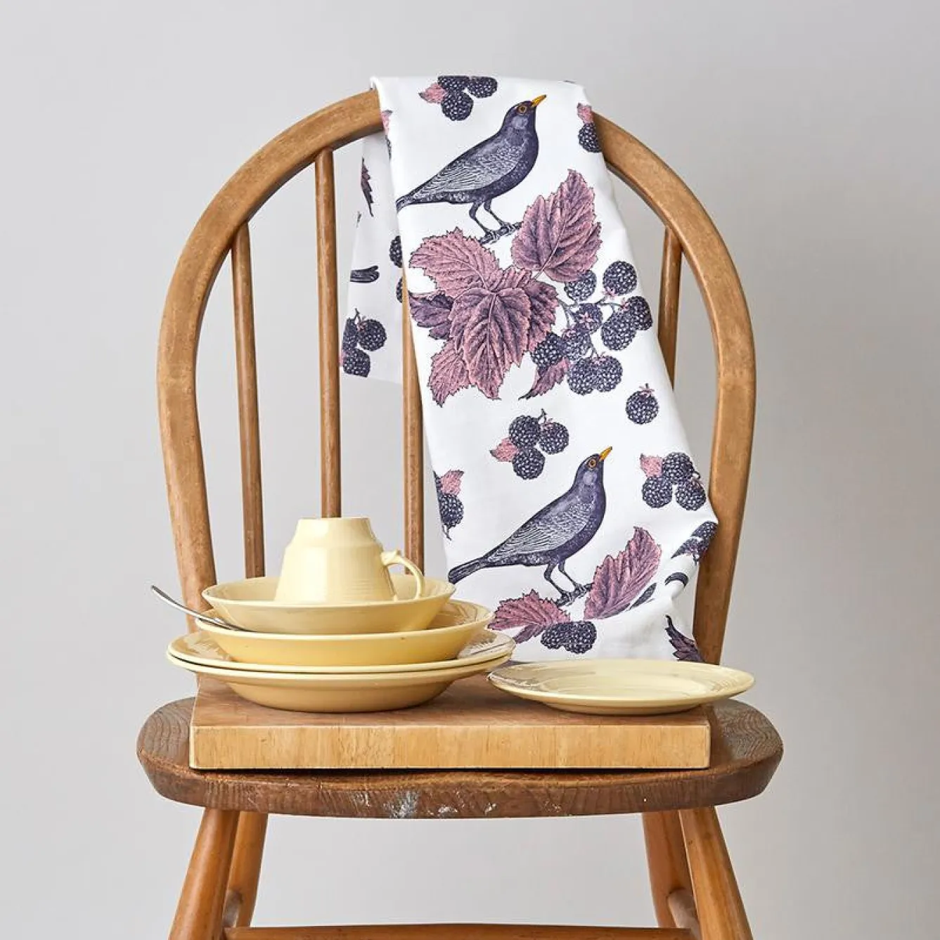 Thornback & Peel Blackbird & Bramble Tea Towel- Tea|Tea Towels