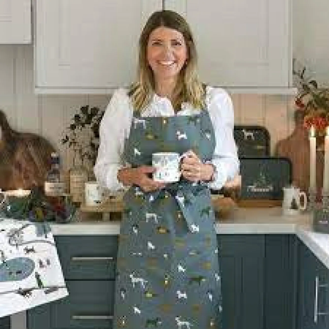 Sophie Allport Christmas Dogs Adult Apron- Christmas|Aprons