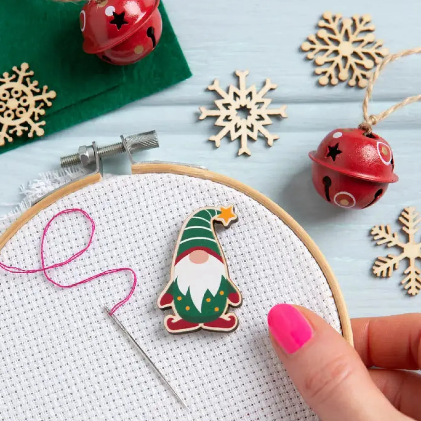 Hawthorn Handmade Christmas Gnome Magnetic Needle Holder- Crafts