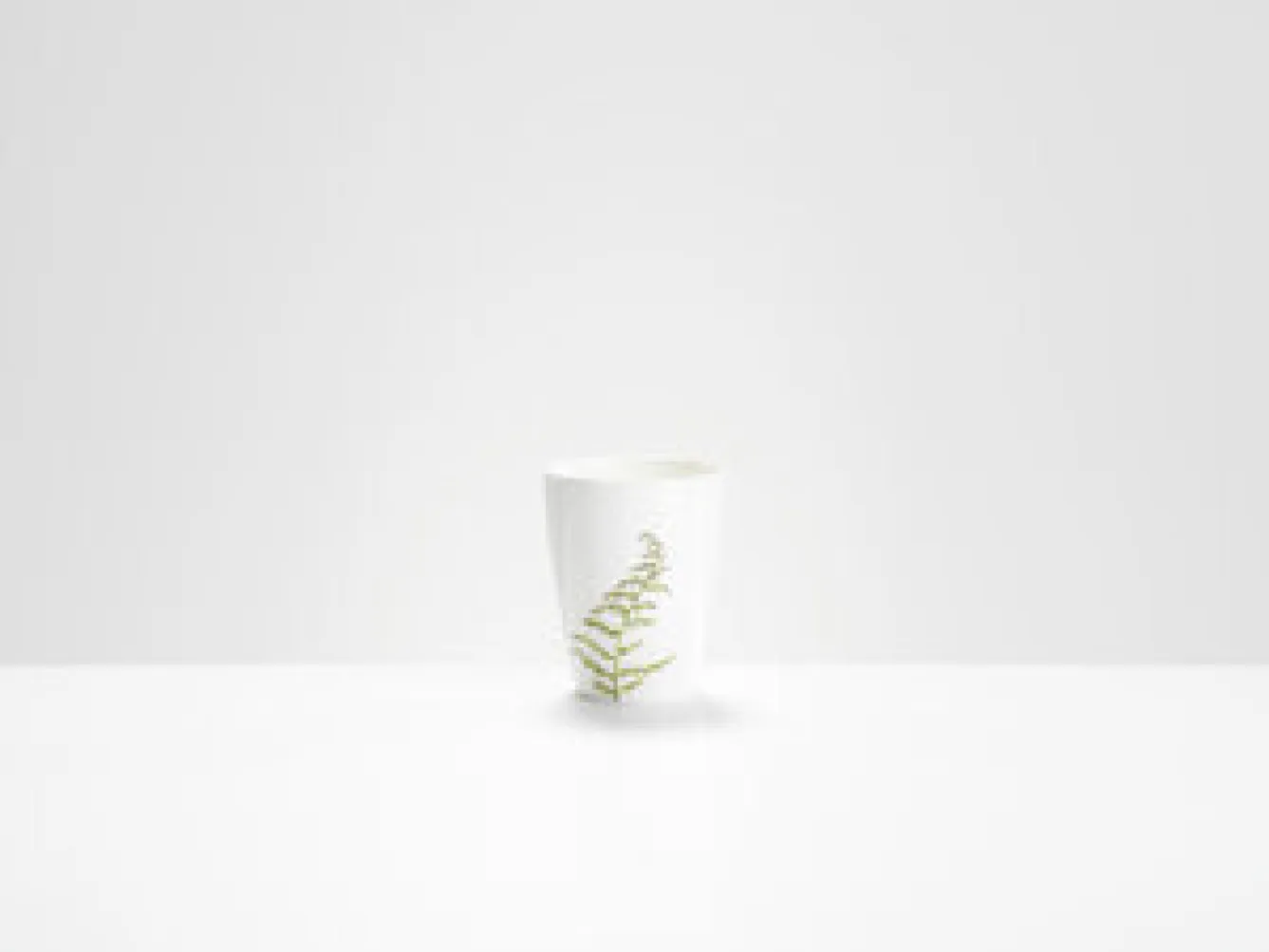 Helen Beard Curled Fern Beaker- Flowers & Garden