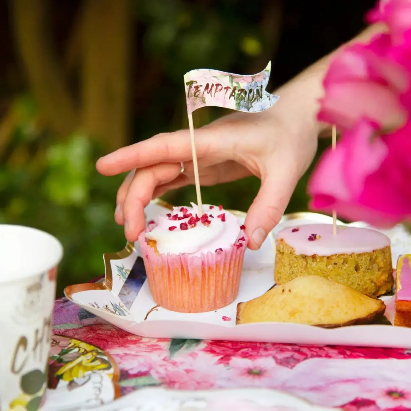 Talking Tables Floral Cocktail Stick Food Flags - 24 pack- Picnic|Serving Plates & Boards