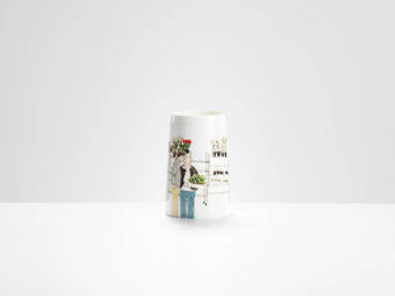Helen Beard Flowers at Columbia Road Vase- Vases