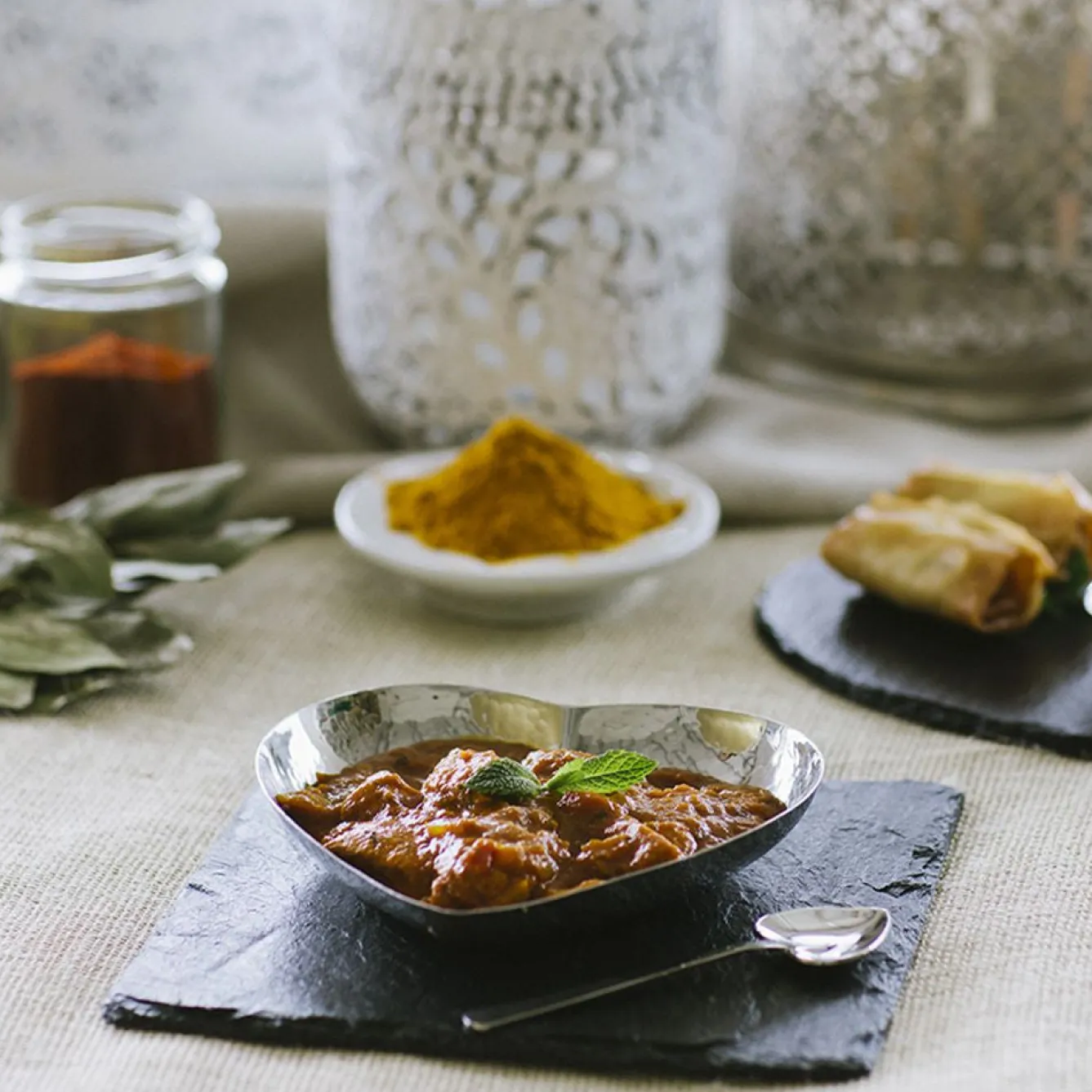 Selbrae Hand Hammered Heart Dish and Spoon Set- Valentine's Day|Tea