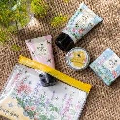 Heathcote & Ivory Heathcote & Ivory Busy Bee Hand Care Set- Soaps & Lotions