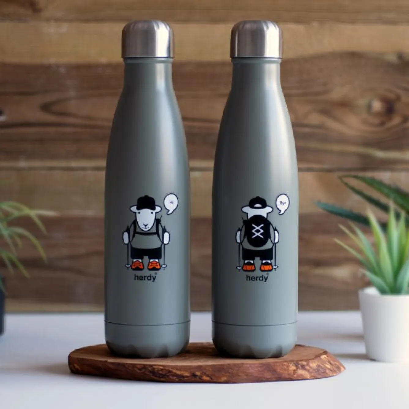 The Herdy Company herdy Roam Free Water Bottle- Travel Mugs|Bright Colors