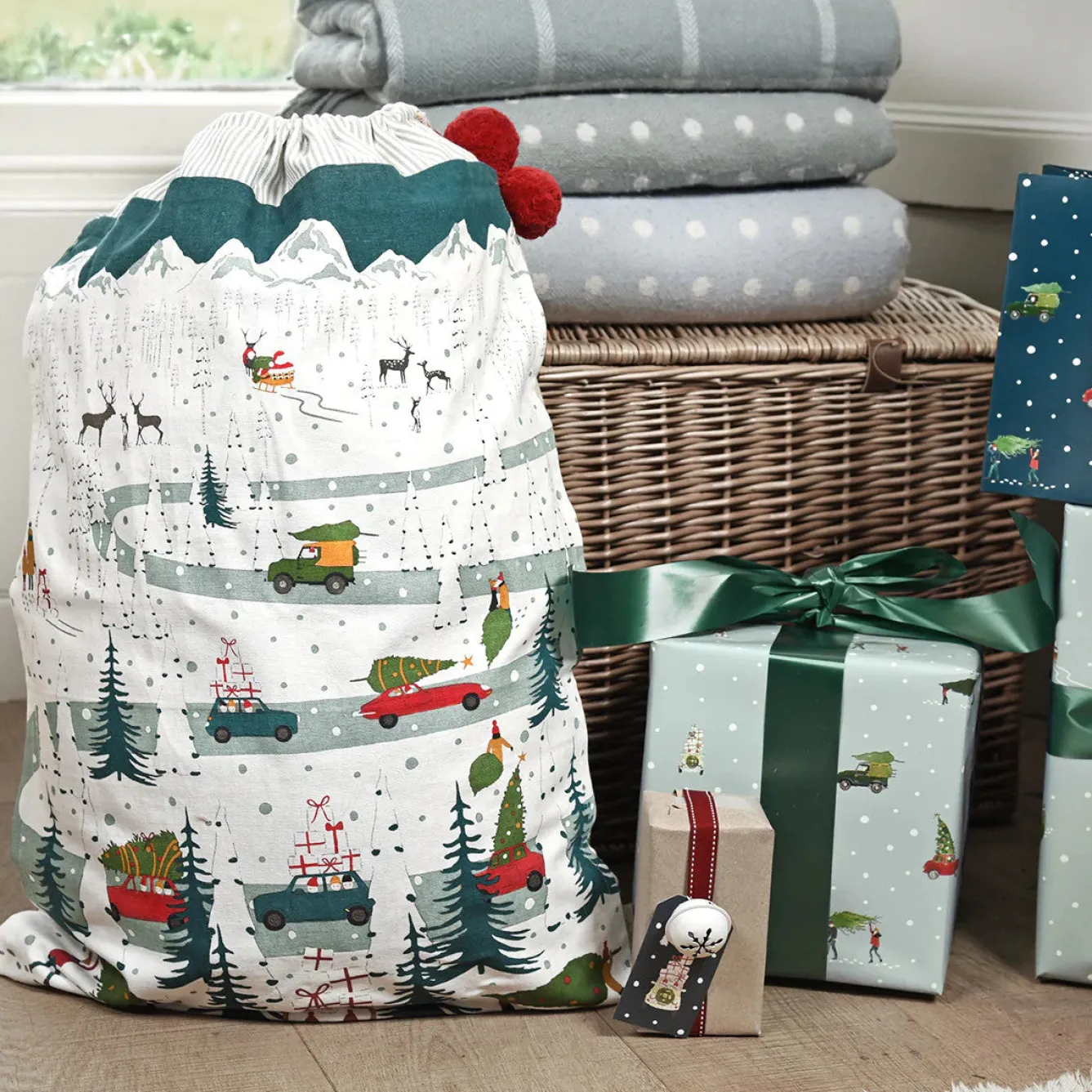 Sophie Allport Home for Christmas Christmas Sack- Christmas|Tea