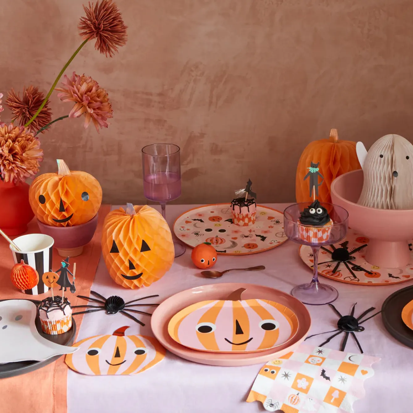 Meri Meri Honeycomb Halloween Characters (Set of 10)- Halloween