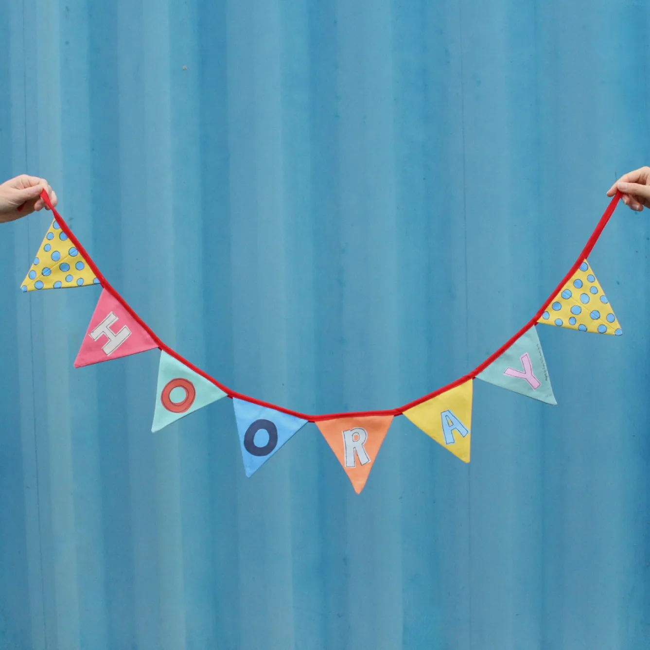 Poppy Treffry Hooray Bunting Sewing Project- Storage|Crafts
