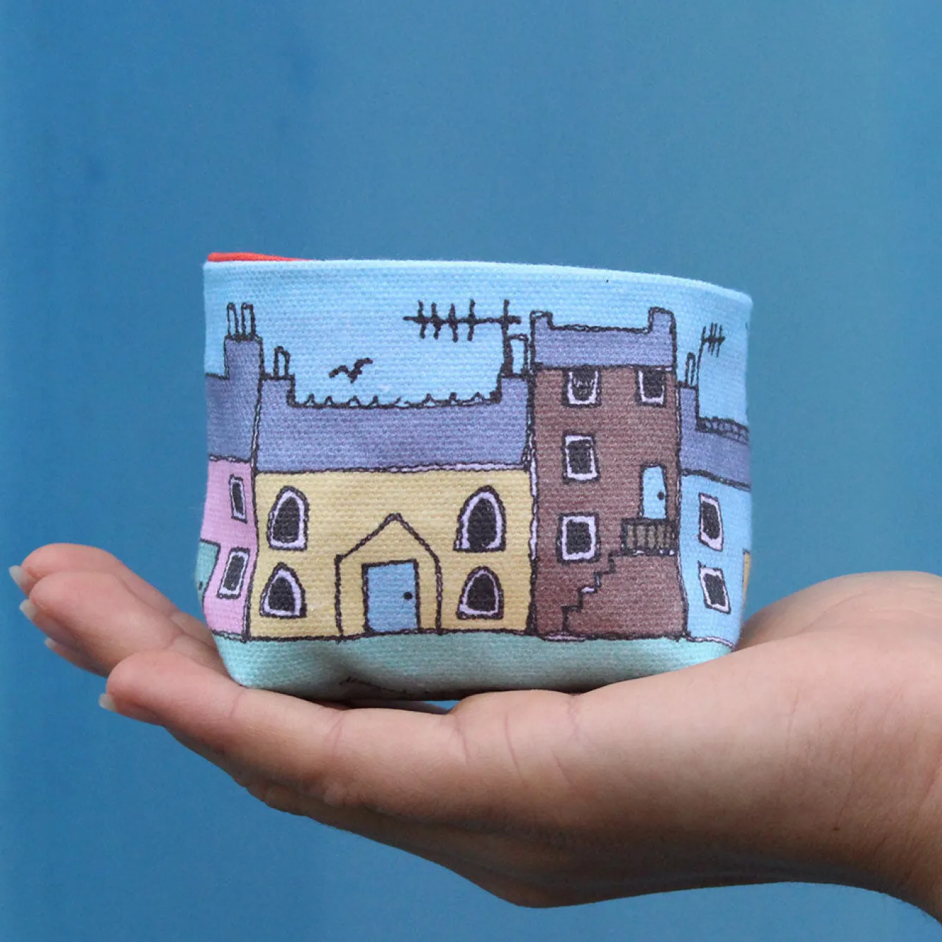 Poppy Treffry Hooray Bunting Sewing Project- Storage|Crafts