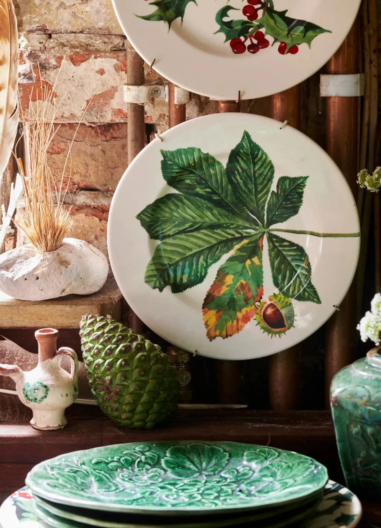 Emma Bridgewater Horse Chestnut & Conker 8 1/2 inch Plate- Plates