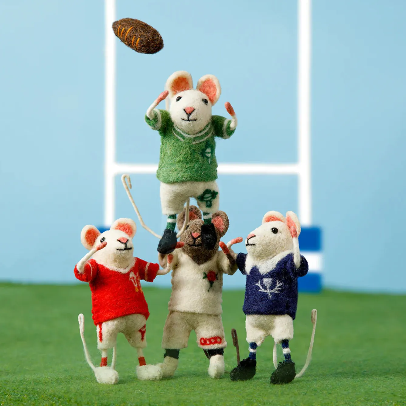 Sew Heart Felt Ireland Rugby Mouse- Children