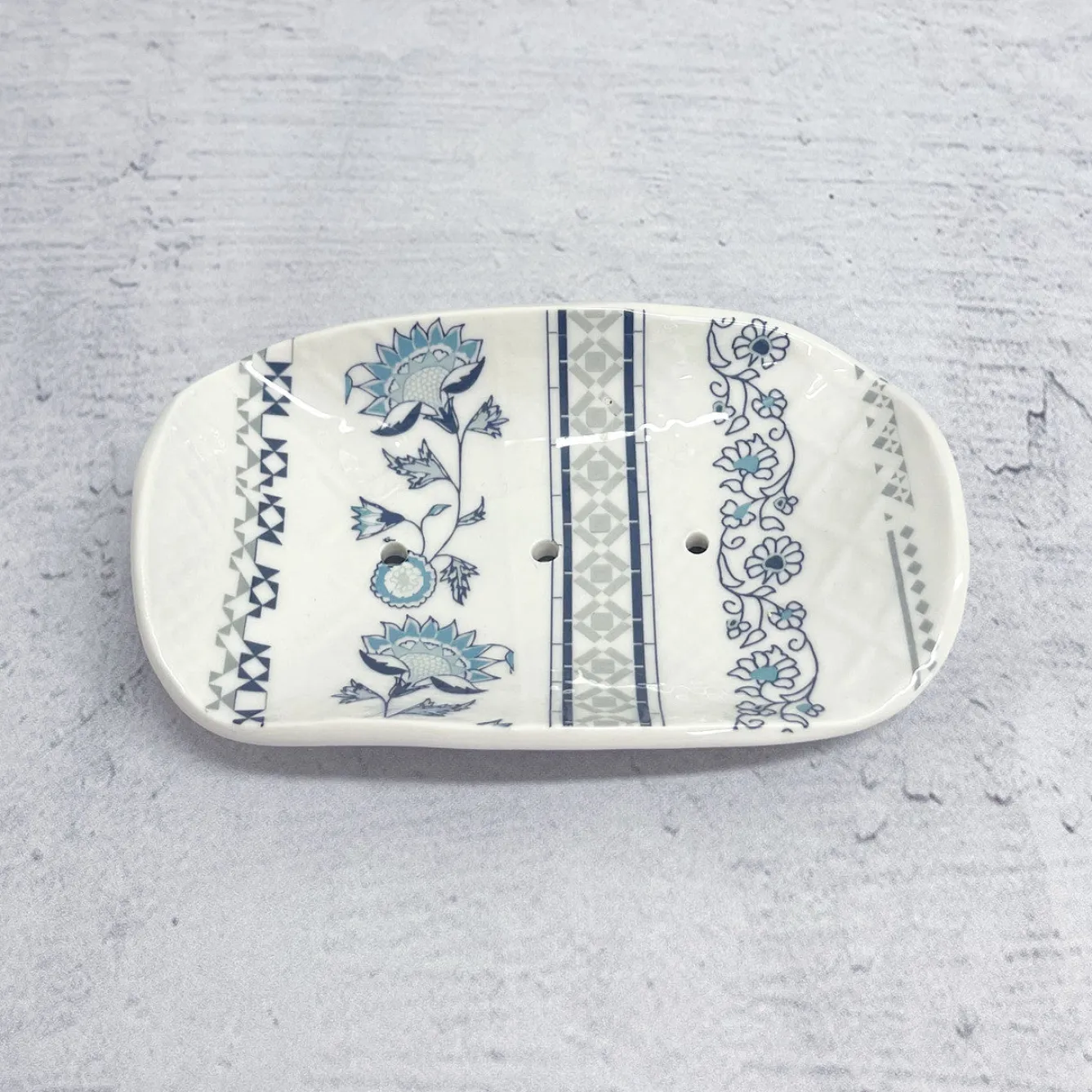 Alex Allday Jasmine Ceramic Soap Dish- Tea|Soaps & Lotions