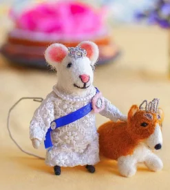 Sew Heart Felt Jubilee Queen Mouse with Princess Corgi- Children
