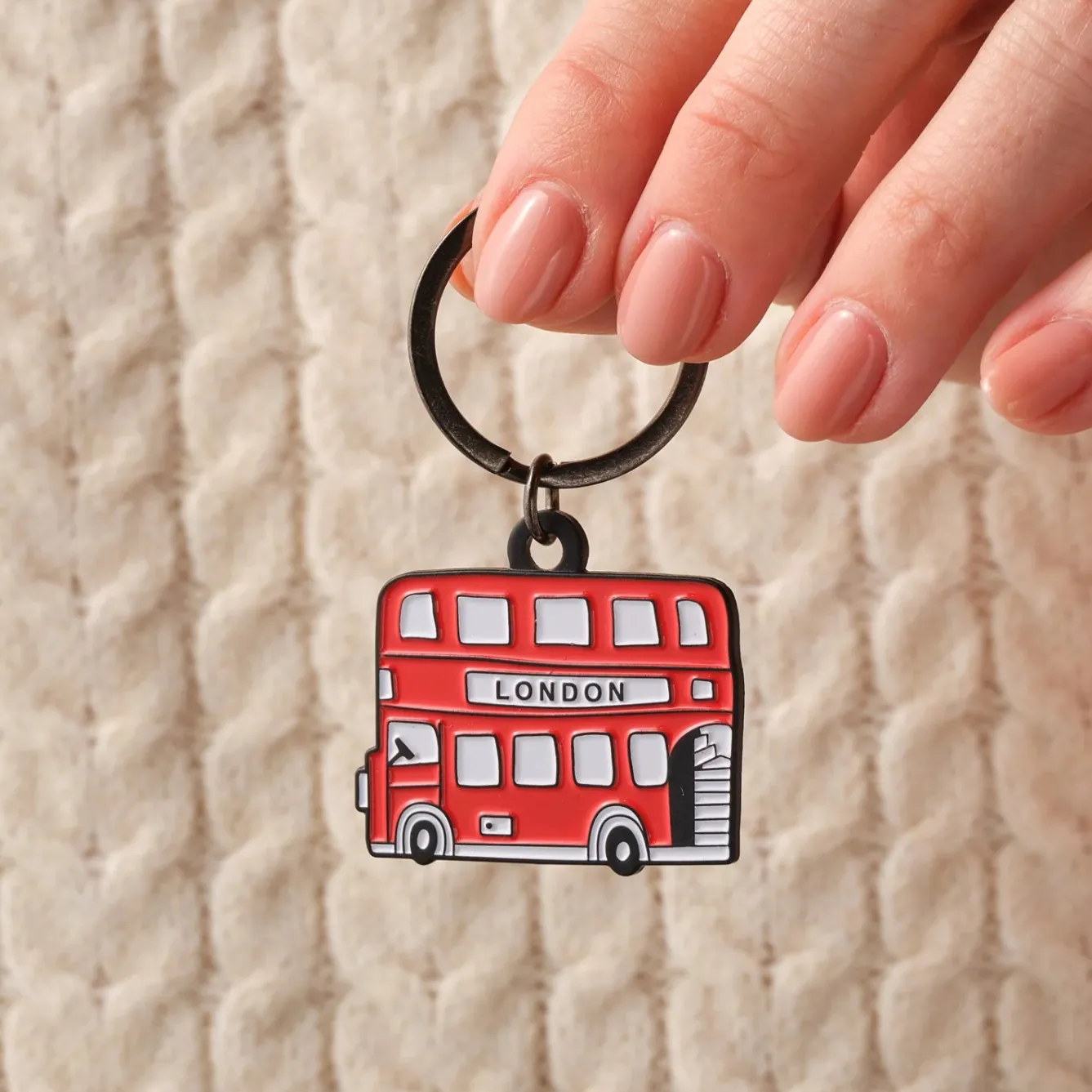 Victoria Eggs London Bus Keyring- Key Chains|Children