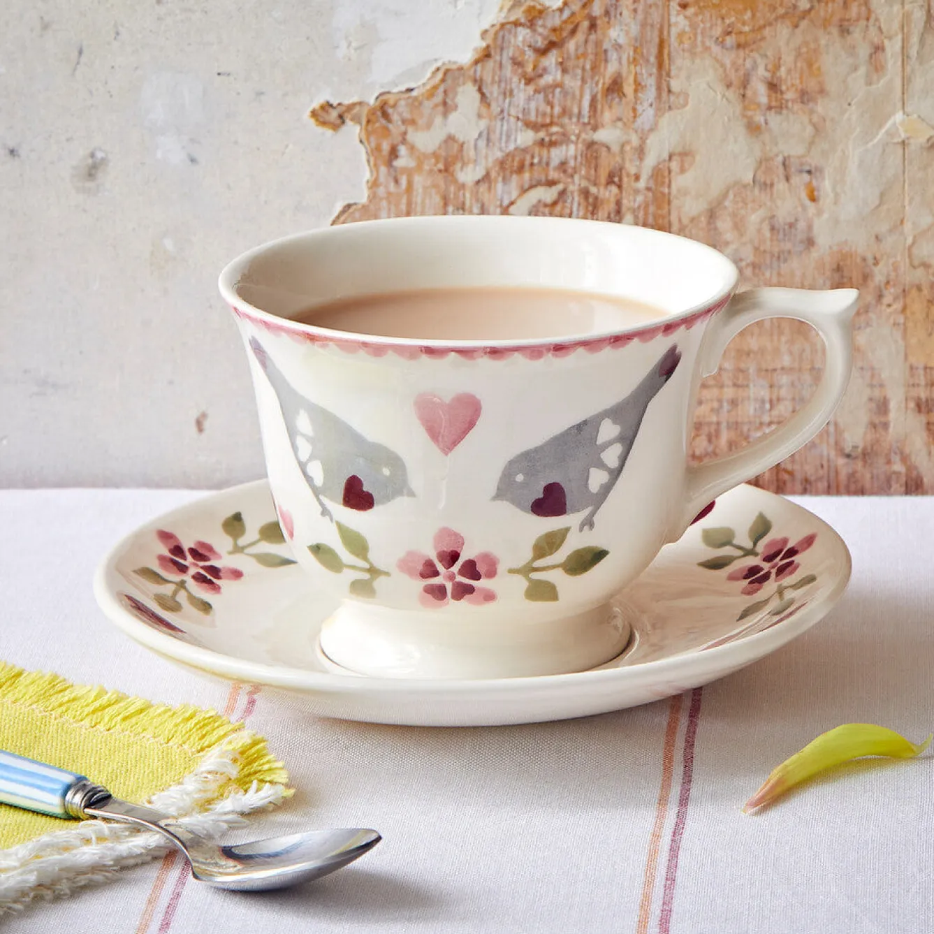 Emma Bridgewater Lovebirds Large Teacup & Saucer Boxed- Valentine's Day