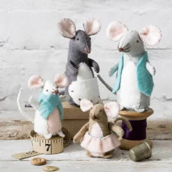 Corinne Lapierre Mouse Family Wool Mix Felt Craft Kit- Crafts|Children