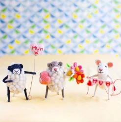 Sew Heart Felt Mouse with Mum Bunting- Mother's Day|Mother's Day