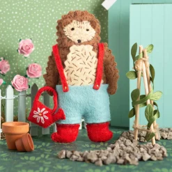 Corinne Lapierre Mr. Hedgehog Gardener Felt Craft Mini Kit- Crafts|Children