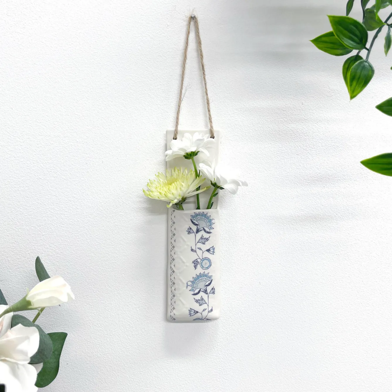 Alex Allday Narrow Hanging Planter Pocket - Jasmine- Vases