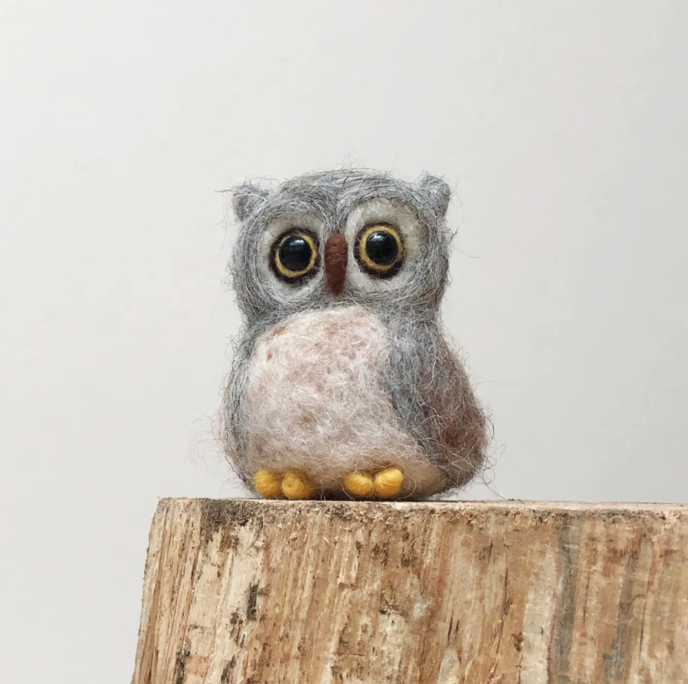 Bergin & Bath Owl Needle Felting Kit- Crafts