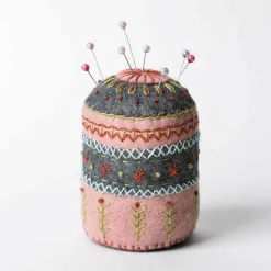 Corinne Lapierre Pincushion Felt Craft Mini Kit- Crafts|Children