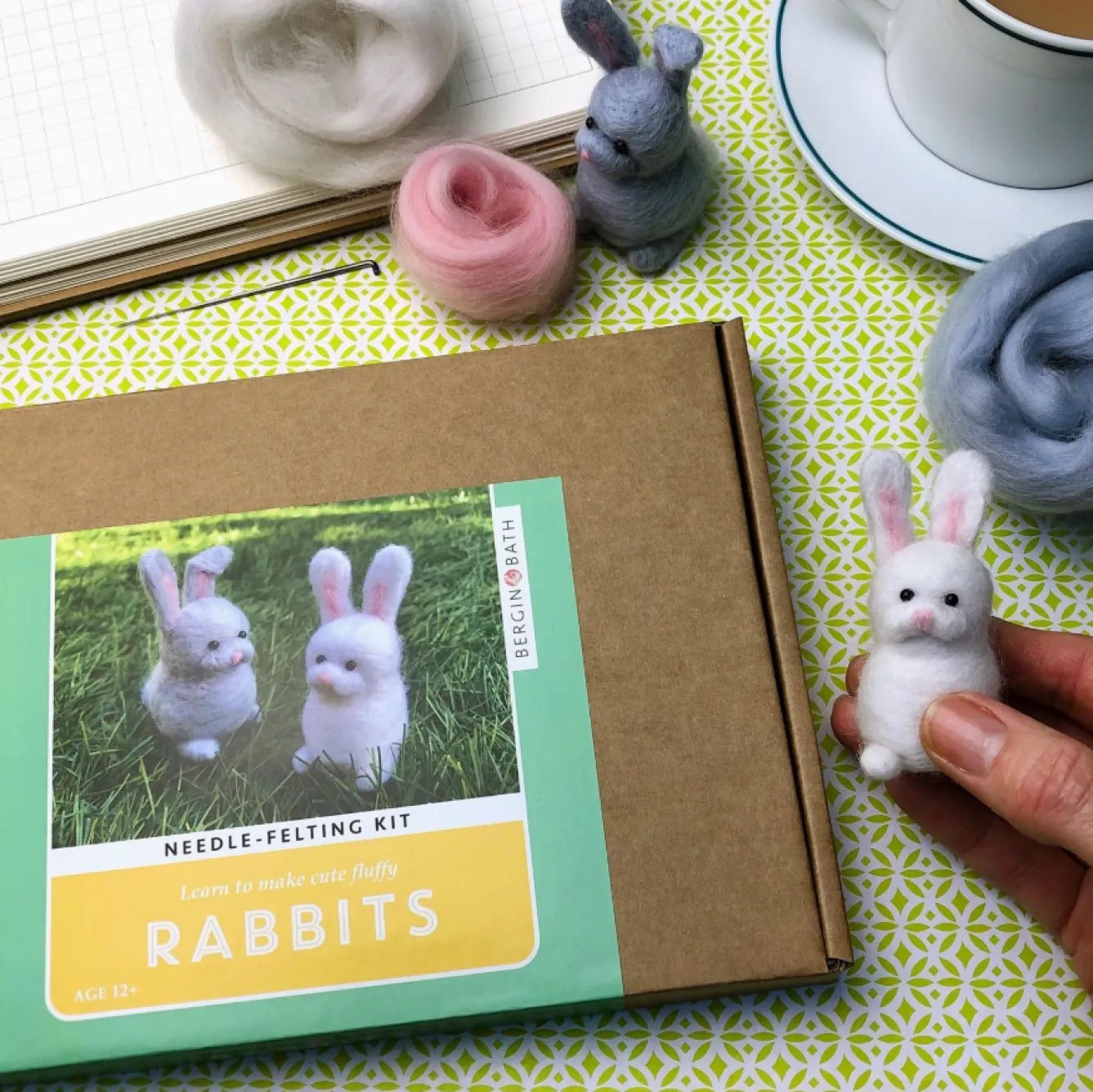 Bergin & Bath Rabbits Needle Felting Kit- Crafts