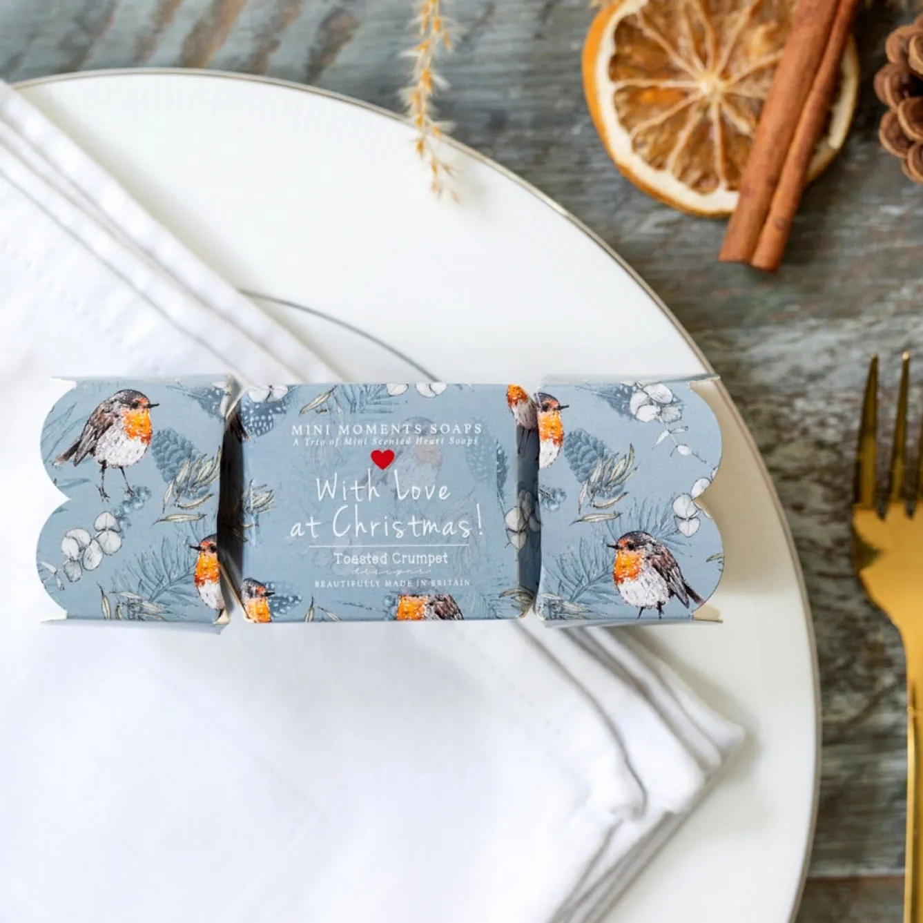 Toasted Crumpet Robin Mini Moments Boxed Trio of Heart Soaps- Christmas|Soaps & Lotions