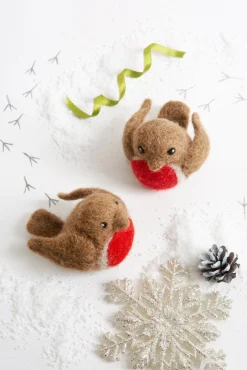 Hawthorn Handmade Robins Needle Felting Kit- Christmas|Seasonal Decor