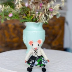 Sew Heart Felt Scottish Felt Mouse in Green Kilt- Children