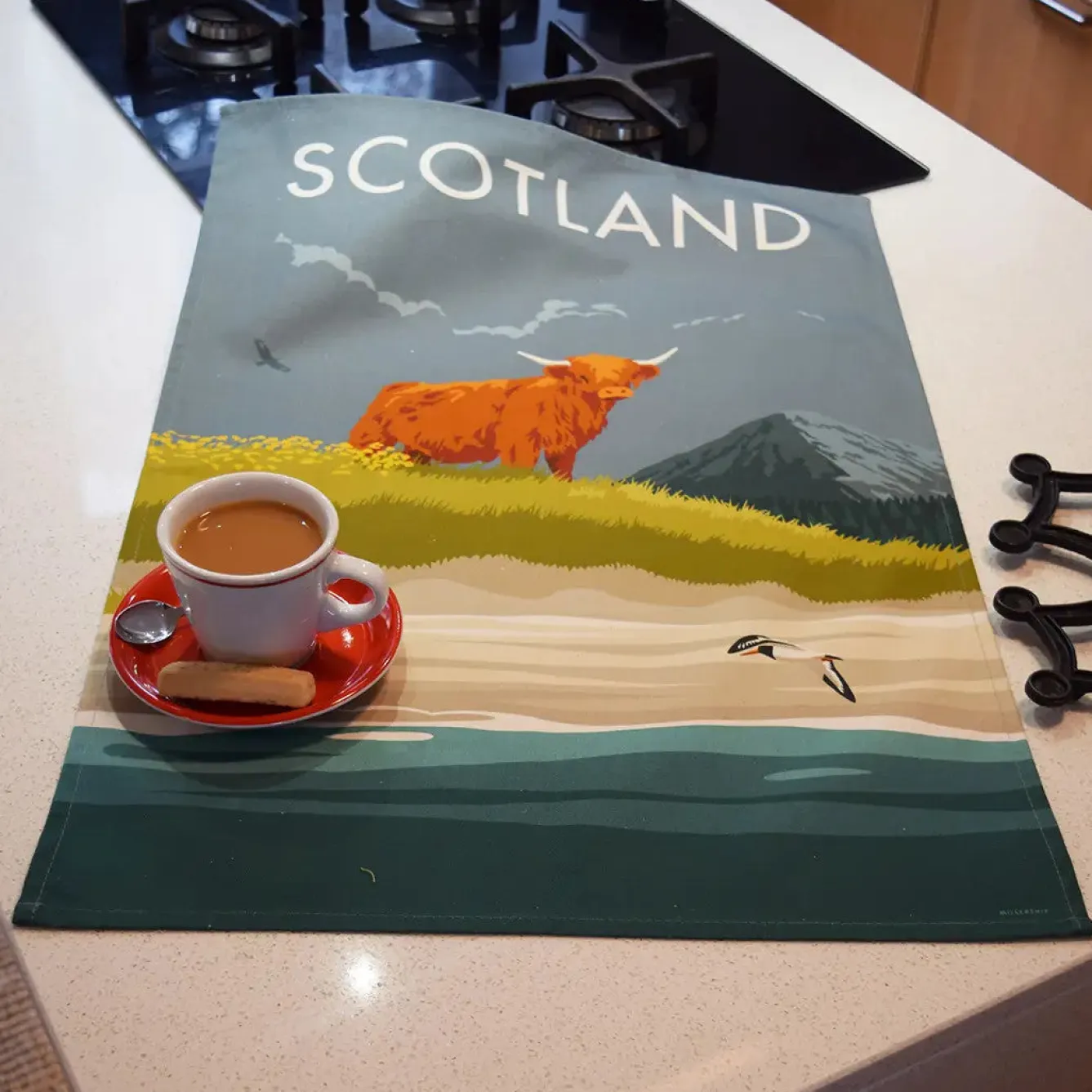 Town Towels Scottish Highlands - Scotland Highland Cow Tea Towel- Tea|Tea Towels