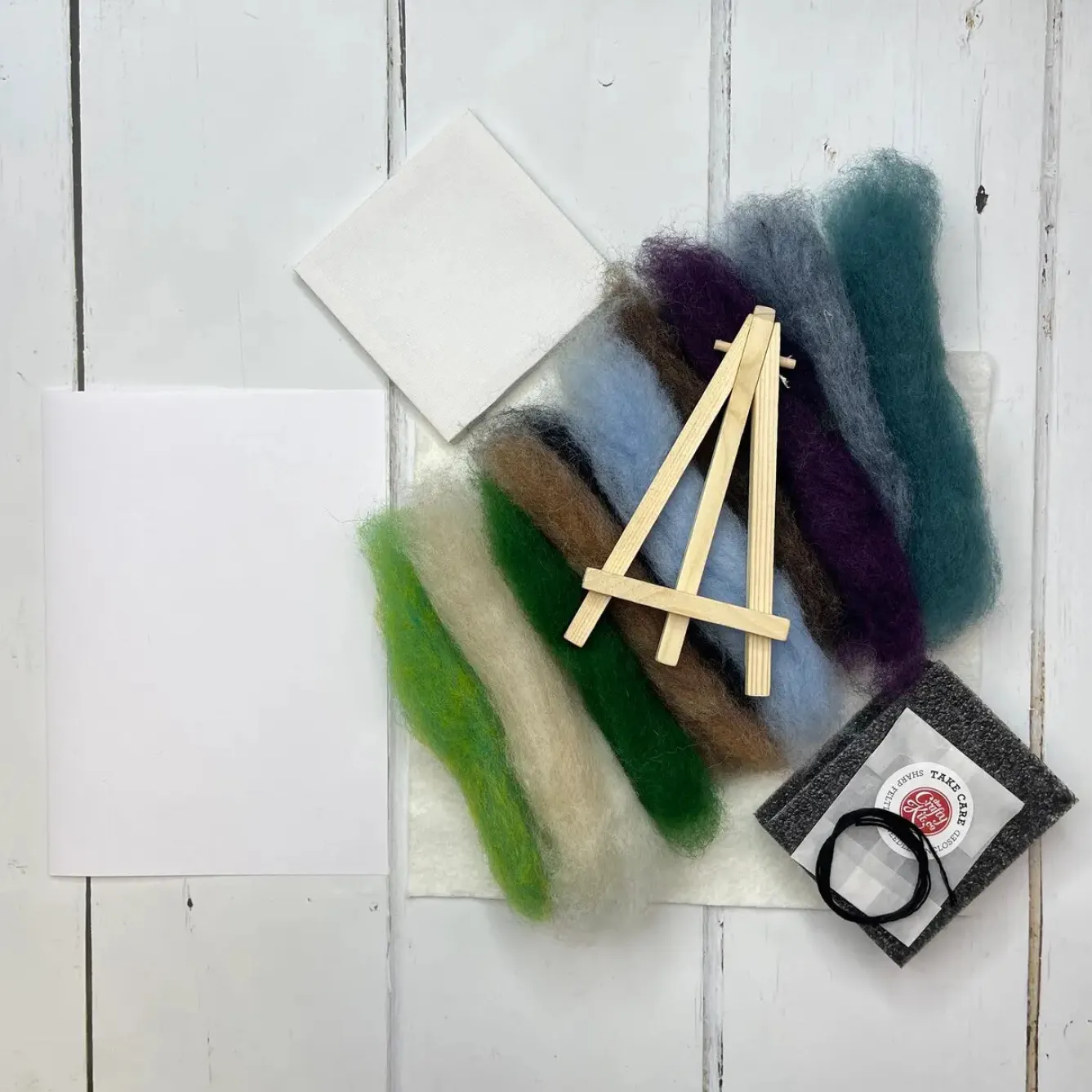 The Crafty Kit Co. Seashore Bothy Paint with Wool Needle Felting Kit- Crafts|Children