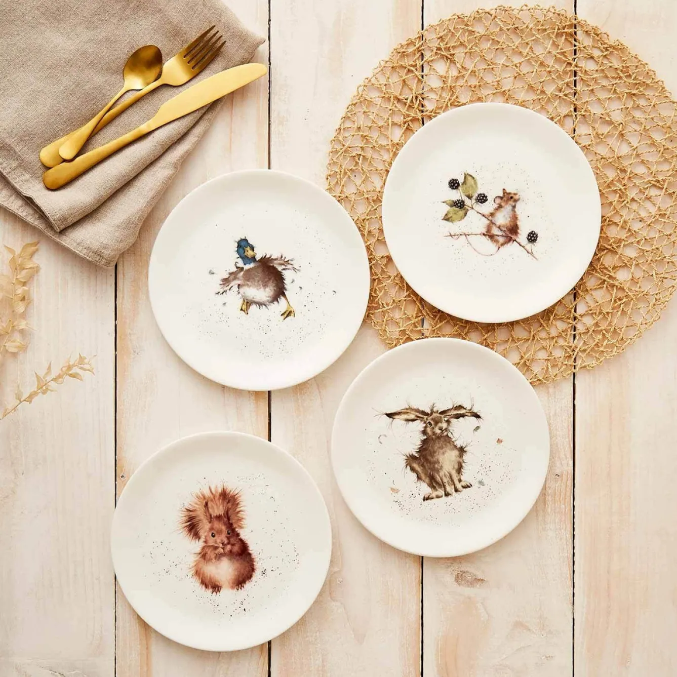 Wrendale Designs Set of Four 8 Inch Coupe Plates (Hare, Duck, Mouse, Squirrel)- Plates