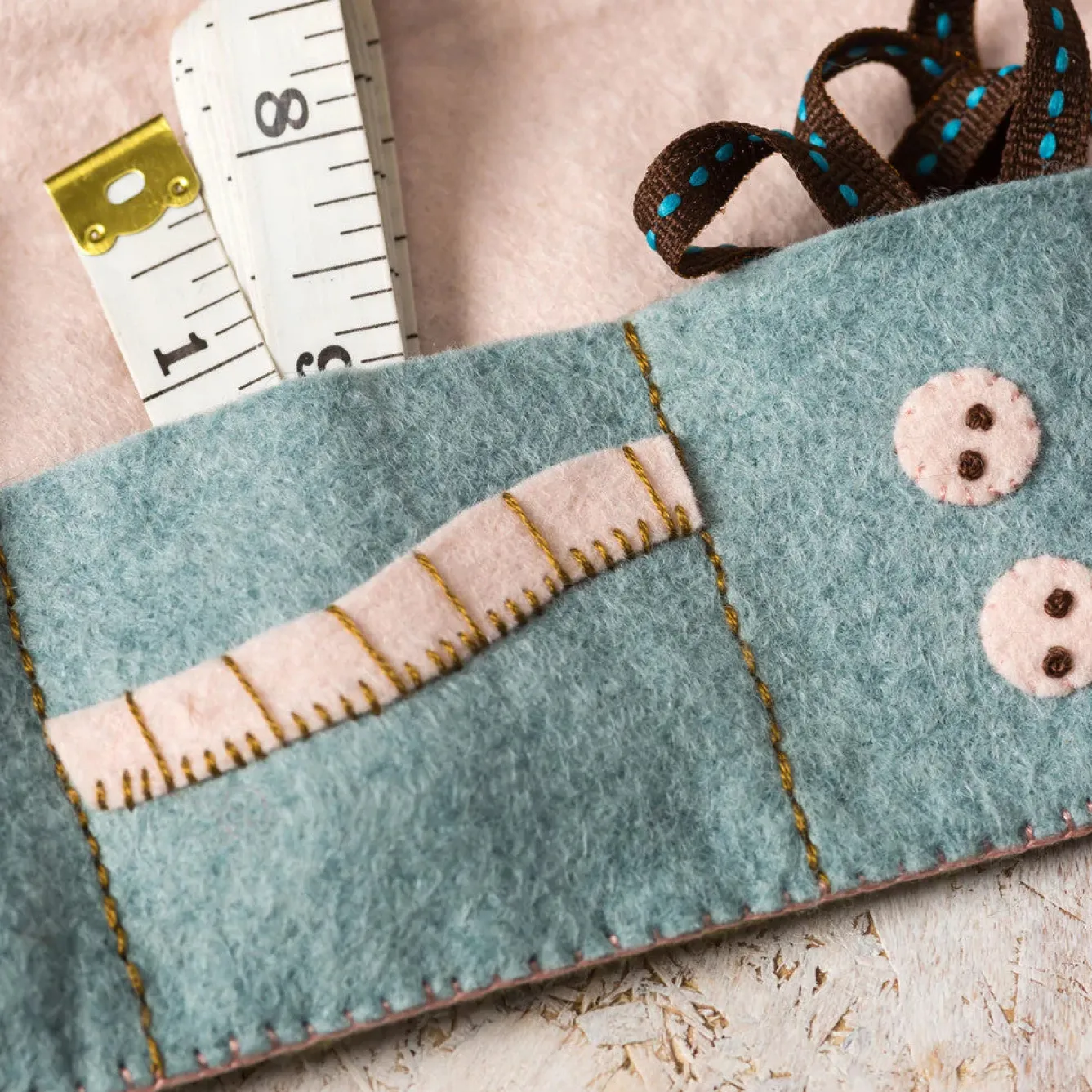Corinne Lapierre Sewing Roll Wool Mix Felt Craft Kit- Crafts|Children