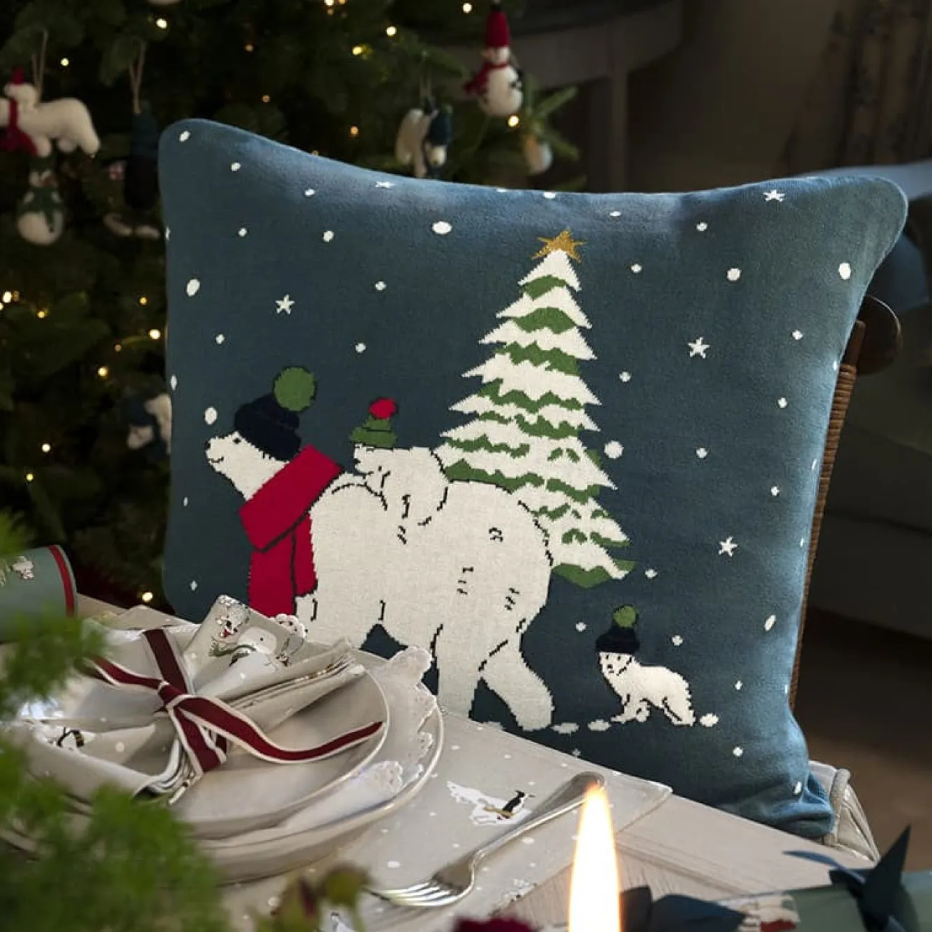 Sophie Allport Snow Season Knitted Statement Pillow- Christmas|Seasonal Decor