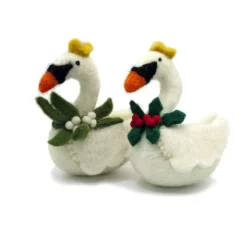 Amica Felt Swimming Swans with Mistletoe Wreath- Christmas Decorations|Christmas