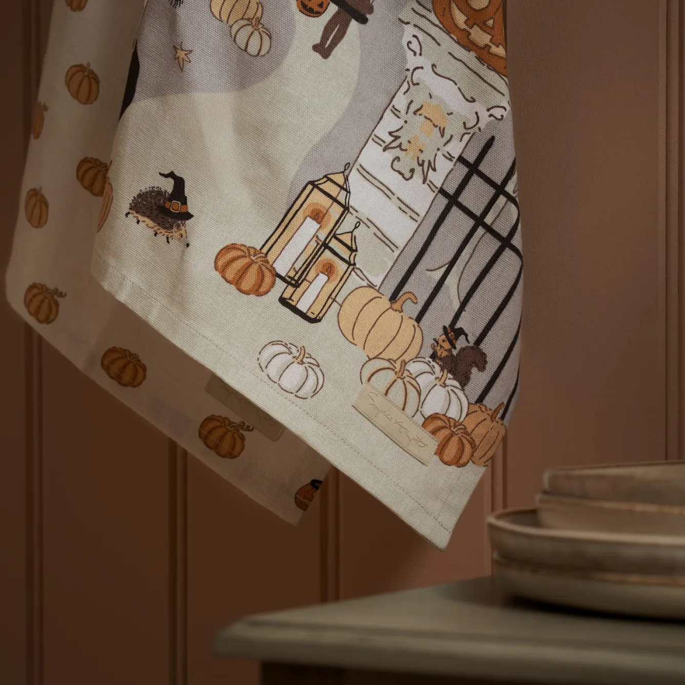Sophie Allport Trick or Treat Scene Tea Towel- Halloween|Tea
