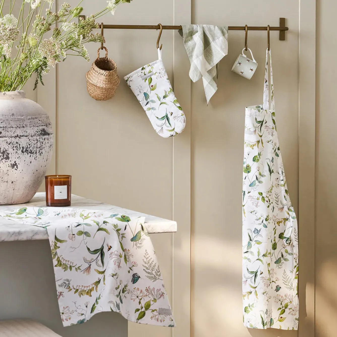Sophie Allport Wild Floral Tea Towel- Tea|Tea Towels