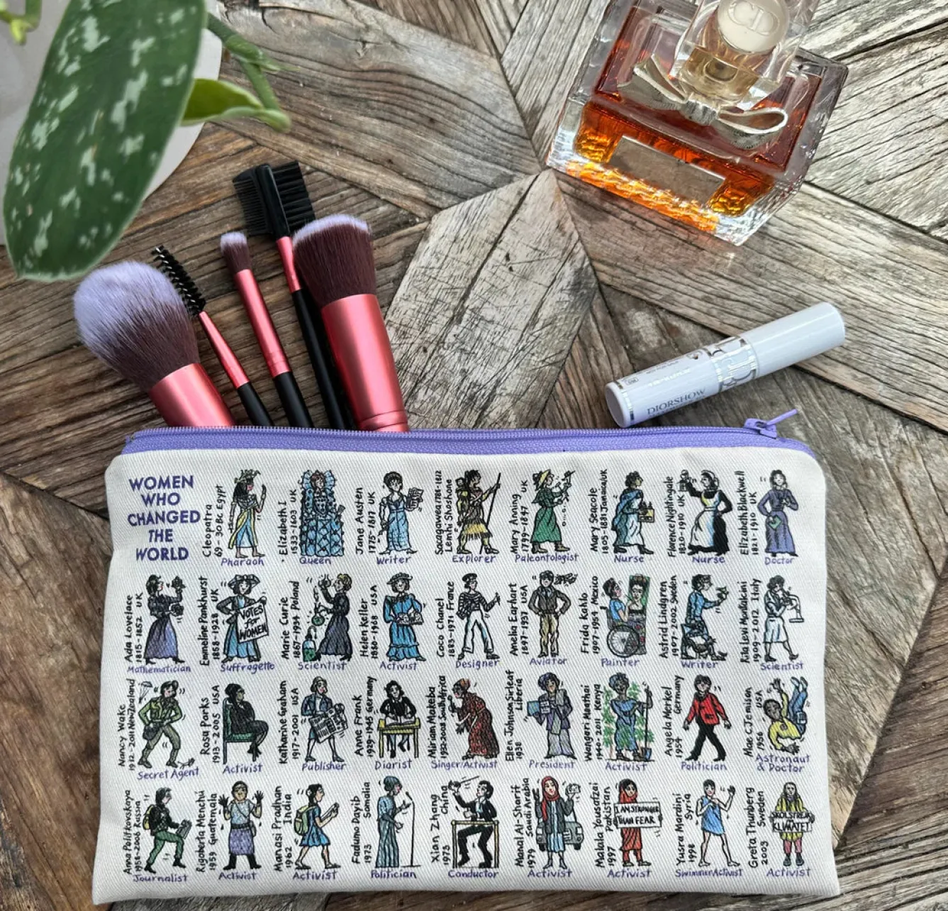 Picturemaps Women Who Changed the World Zip Bag- Stationery