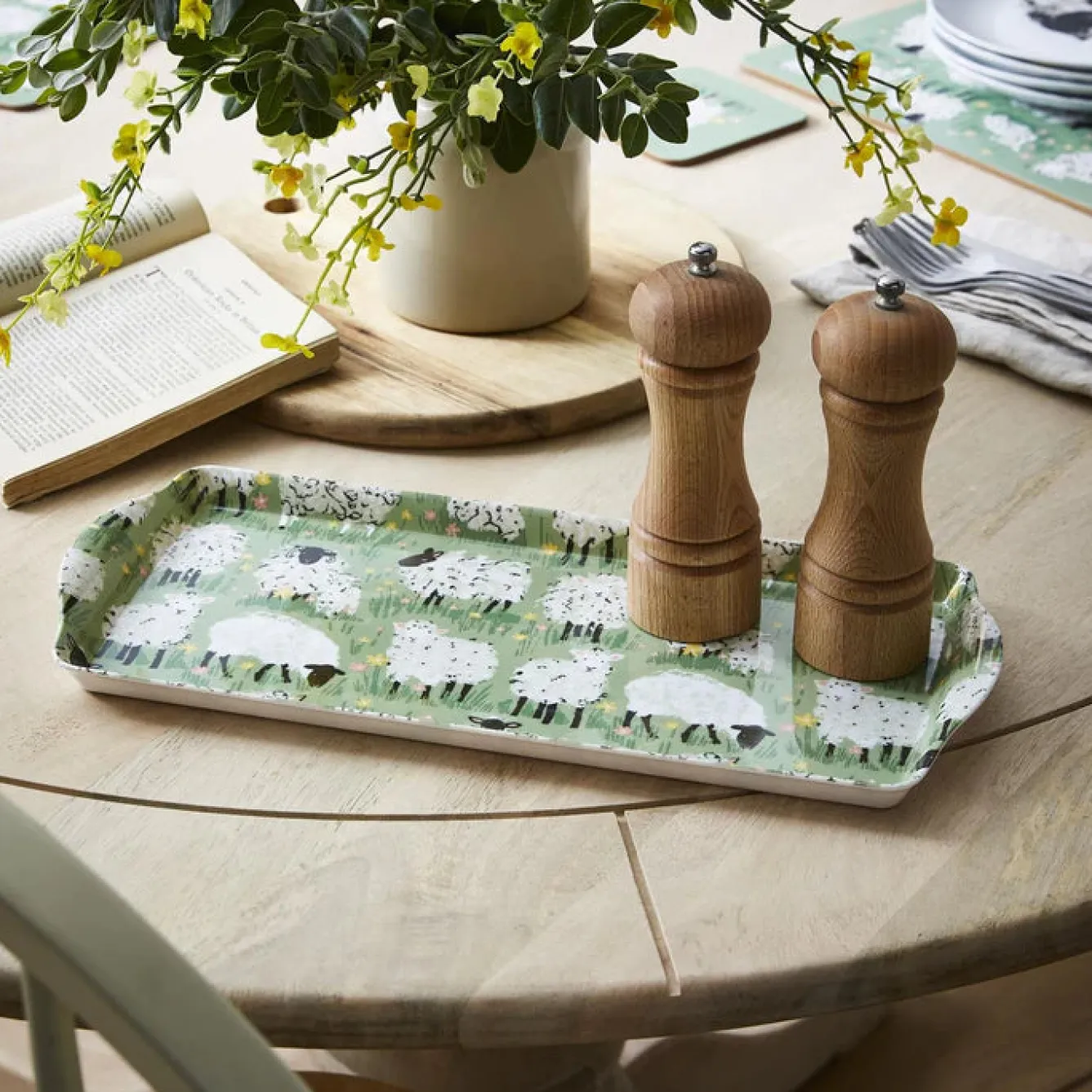 Ulster Weavers Woolly Sheep Sandwich Tray- Tea|Trays